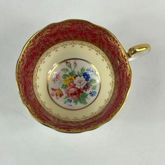 Aynsley England Bone China Teacup Red Gold Floral Interior Scalloped 7840 - Picture 5 of 13